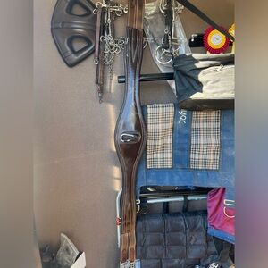 Leather Jumping girth 135cm Leather girth horse tack. Hunter jumper show jumping